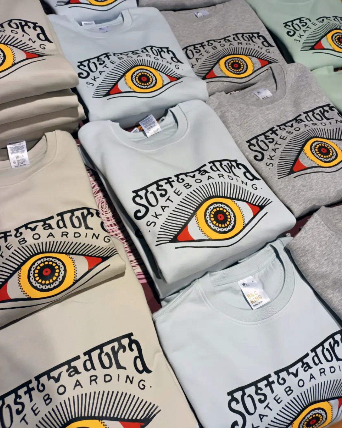 Sudadera Yellow Eyed SOSTOVADORA 